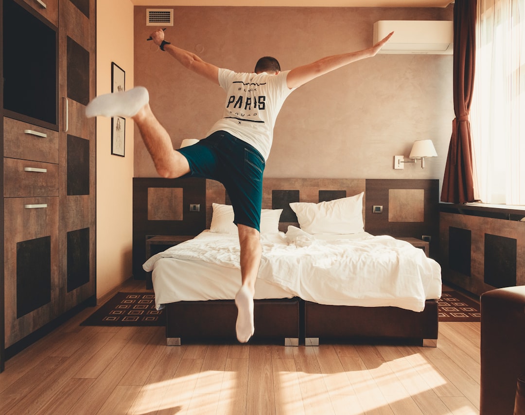 How to Find Cheap Accommodation Without Sacrificing Comfort or Safety
