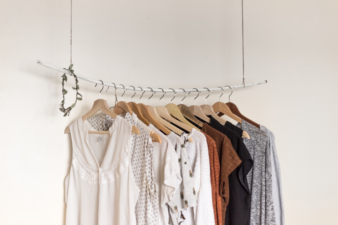 How to Start a Capsule Wardrobe: A Simple Step-by-Step Guide